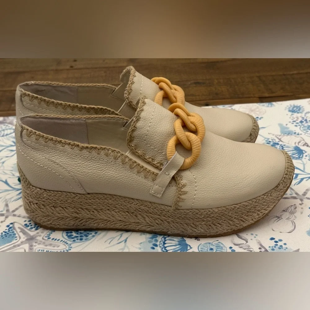 NWOT Dolce Vita Women’s Jhenee‎ espadrille platform slip-on sneakers - Size 9